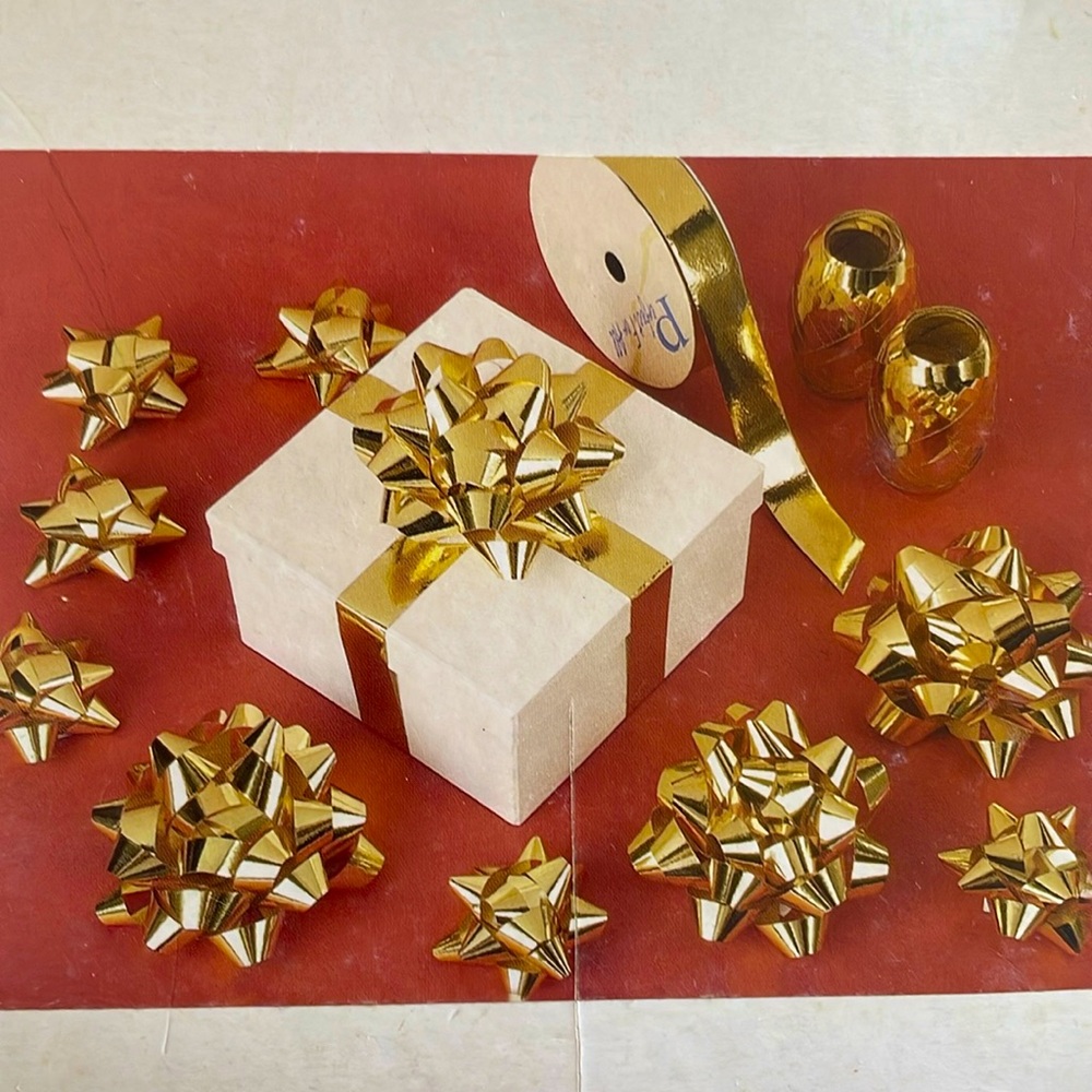 Gold Gift Wrap Ribbons and Bows Combo Set